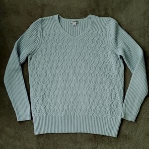 V NECK PULLOVER SWEATER